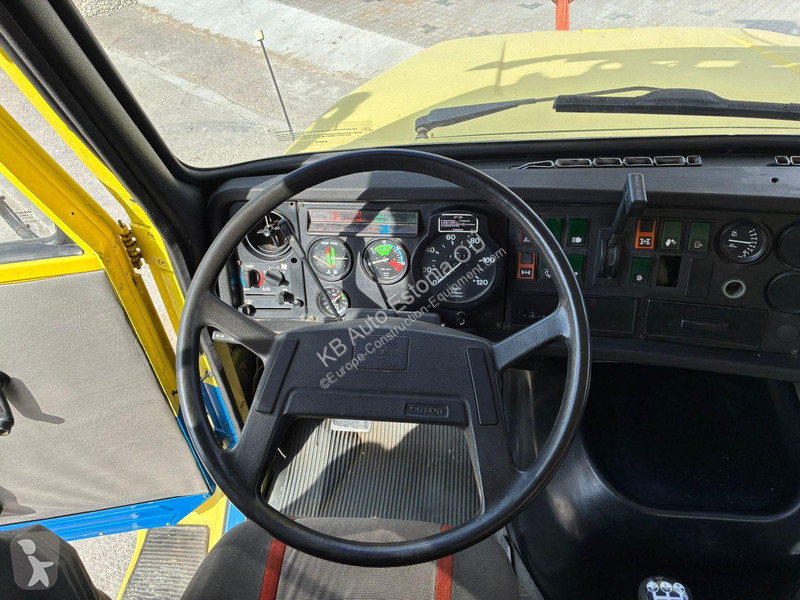 رافعة Volvo N 10 6x4 BJÖRNKRANAR C 1601 / 20...