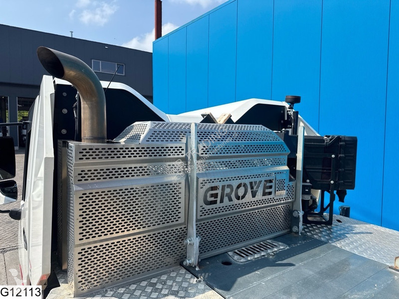 Jeřáb Grove GMK3060L-1 6x6, 60.000 kg, 48 m