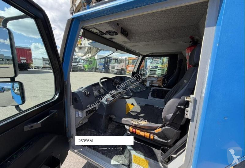 Macara Liebherr MK100