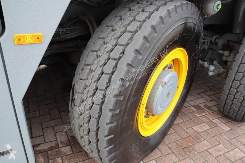 Grua Liebherr 1055-3.1 6x6x6 Drive, 55t...