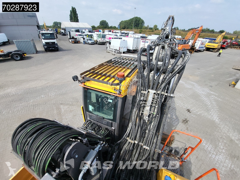 Graafmachine Volvo EW220 E