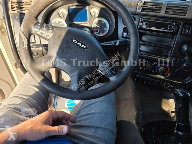 Ledat fordon DAF CF / 6X4 Blatt / 28m Fassi...