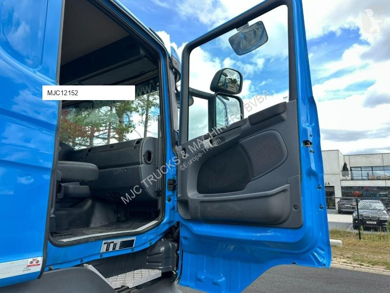Kamion Scania G440 8x4 + (26.5m!) CRANE...