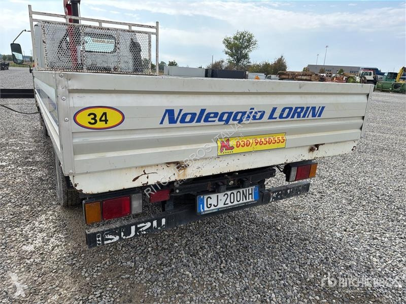 Dźwigi Isuzu 340K2 995 kg on Isuzu NPR77...