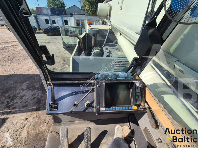 Grue Liebherr 1030-2