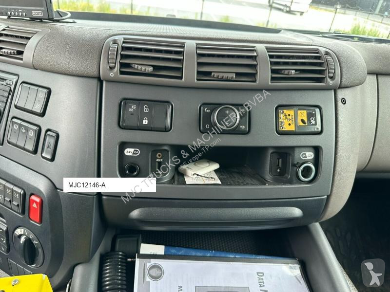 Grua DAF CF 480 8x4 HOOKLIFT + CRANE (19m!)...