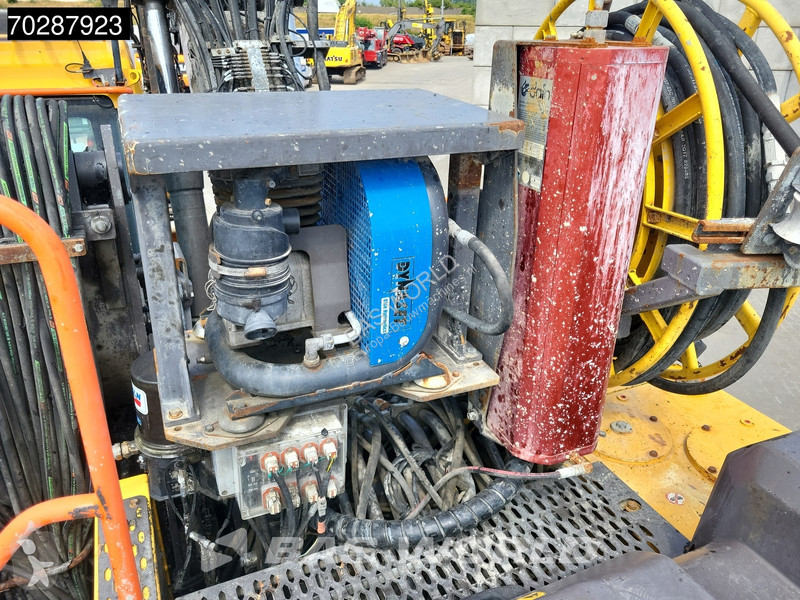 Graafmachine Volvo EW220 E