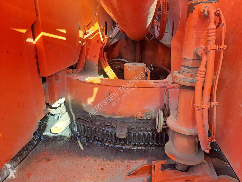 Grúa Liebherr 1045-4.1