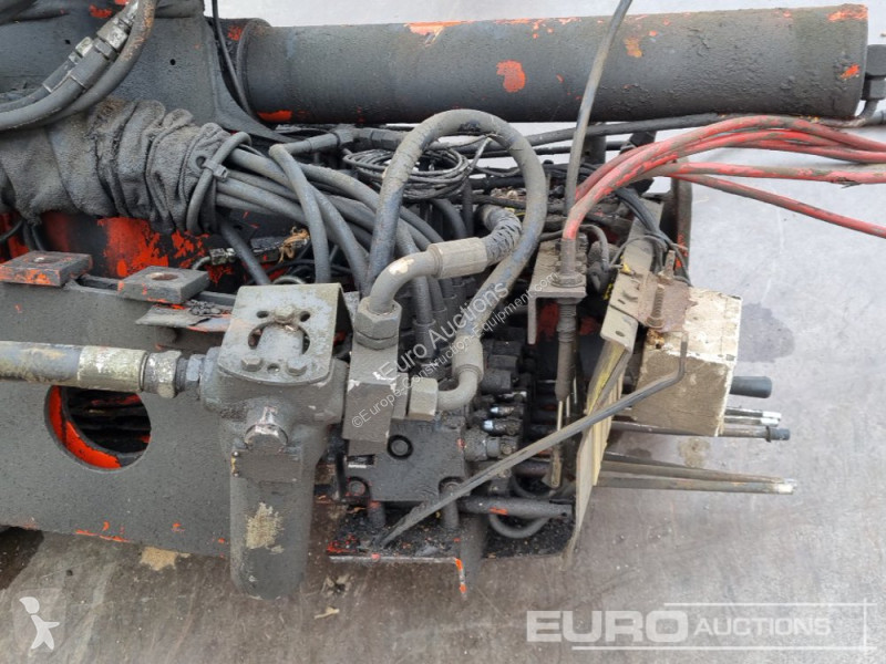 Macara  PE8000