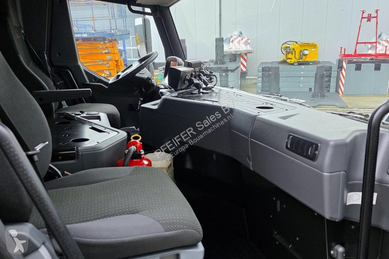 Žeriav Grove GMK5150XL Available For Rent,...