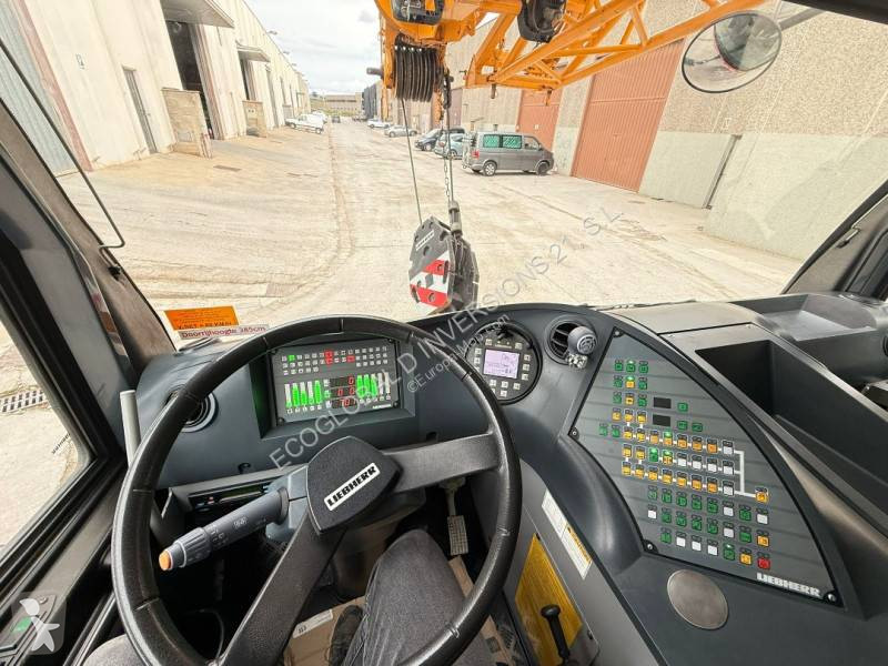 رافعة Liebherr LTM 1050-3.1