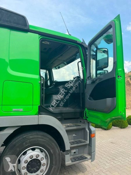 Macara  Mercedes-Benz Actros 2544 * 6x2 *...