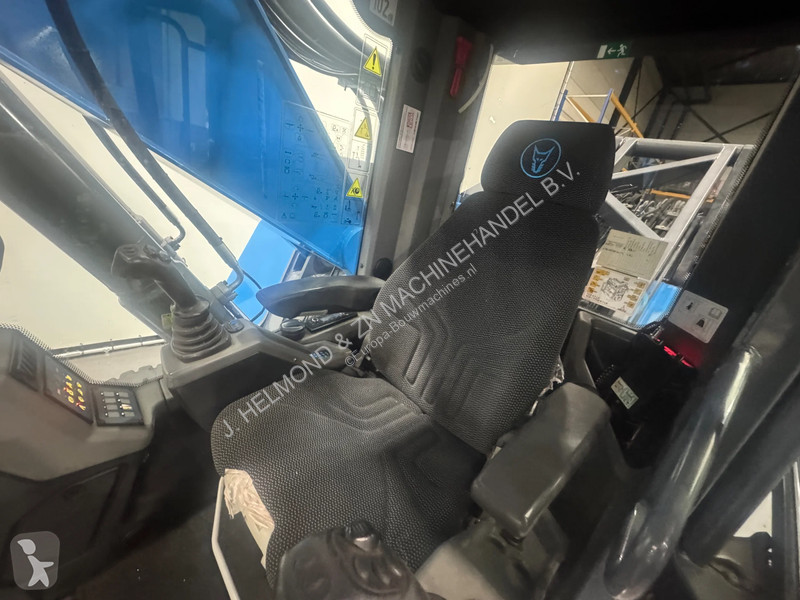 Excavator Fuchs Overslagkraan MHL 335 T4f