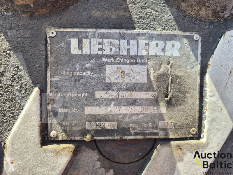 Кран Liebherr UTM 526