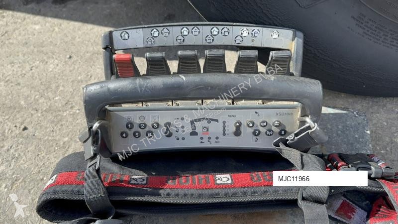 Kamion MAN TGX 35420 8x4-4 TRIDEM + CRANE...