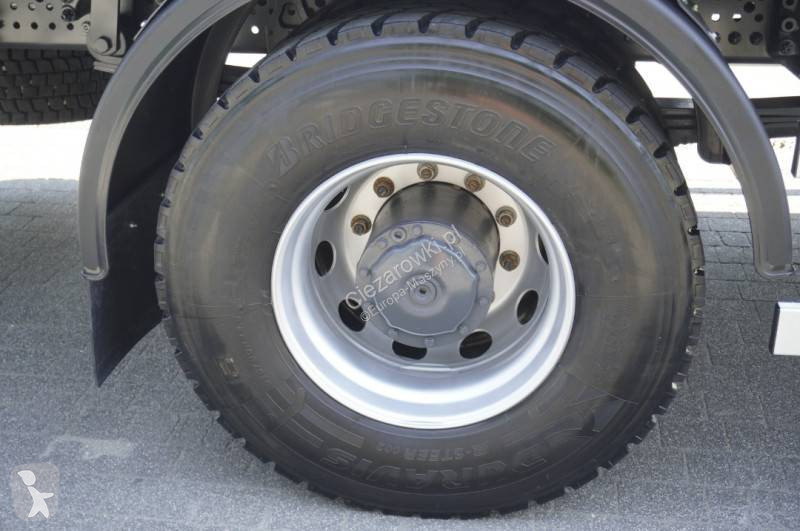 Jeřáb Mercedes Arocs 1827 4x2 / 70 tys km!!! /...
