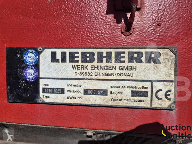 Macara Liebherr UTM 526