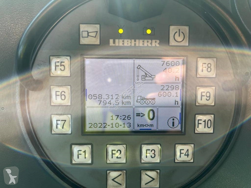 Grua Liebherr LTM 1300 6.2
