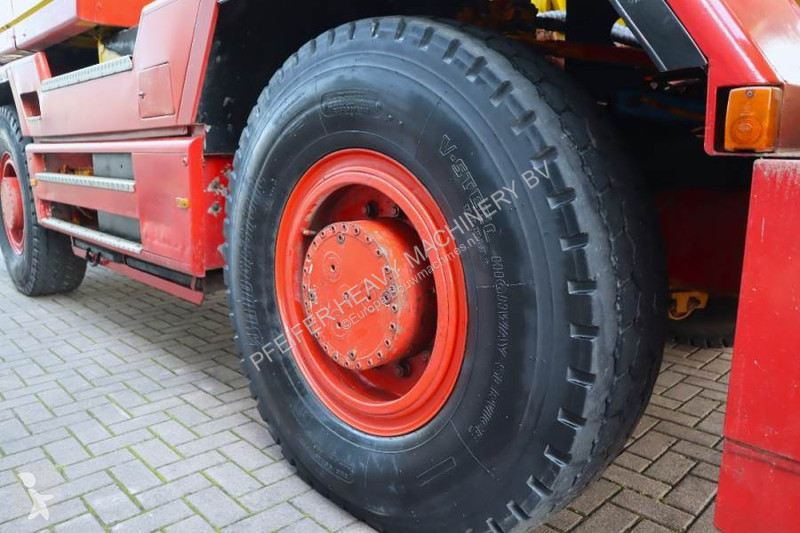 Grua  CT2 Diesel, 4x4x4 Drive, 30m Main Boom,...