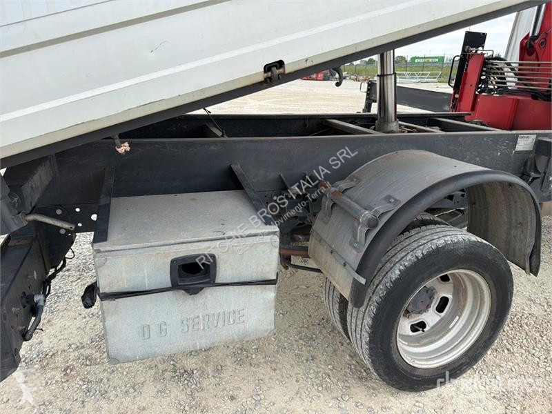 رافعة Iveco Palfinger PK3400 990 kg on  Iveco...