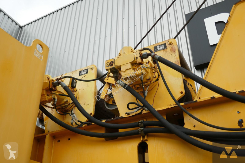 Kran Grove RT700E