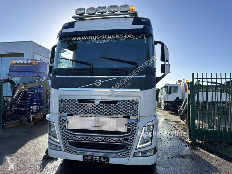 Trattore Stradale Volvo FH 500 6X2 + CRANE...