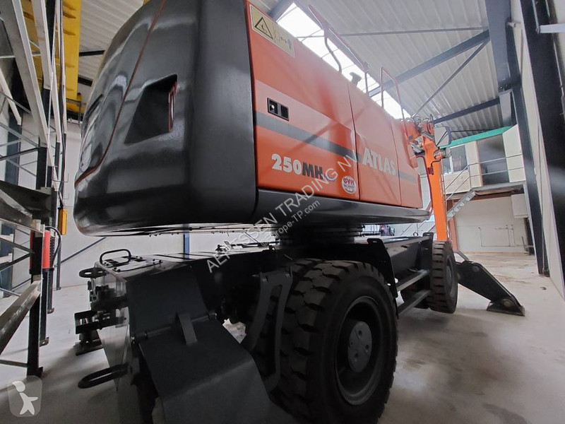 Lopatový nakládač Atlas 250 MH