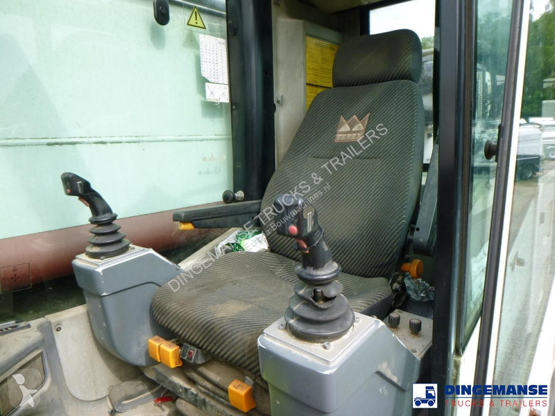 Kran Demag AC50-1 6X6 city crane 50t / 40m