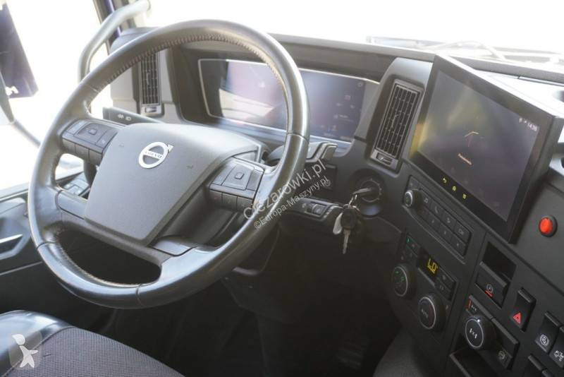 Kran Volvo FMX 540 Forestal tractor / 6x6 /...