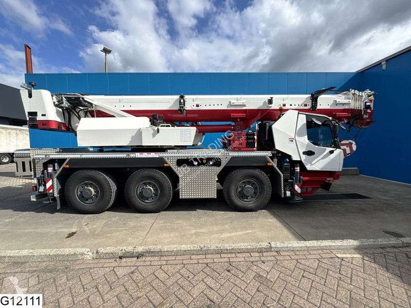 Žeriav Grove GMK3060L-1 6x6, 60.000 kg, 48 m