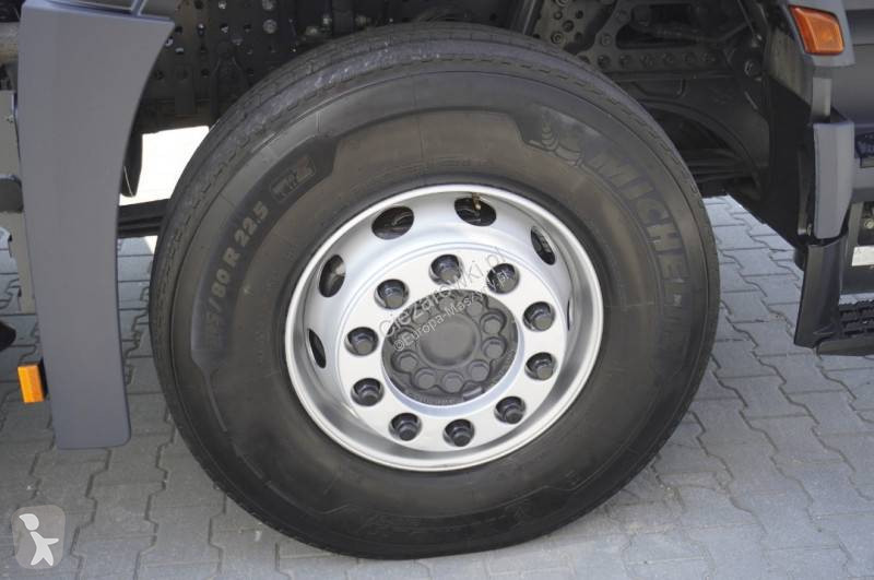 Jeřáb Mercedes Arocs 1827 4x2 / 70 tys km!!! /...
