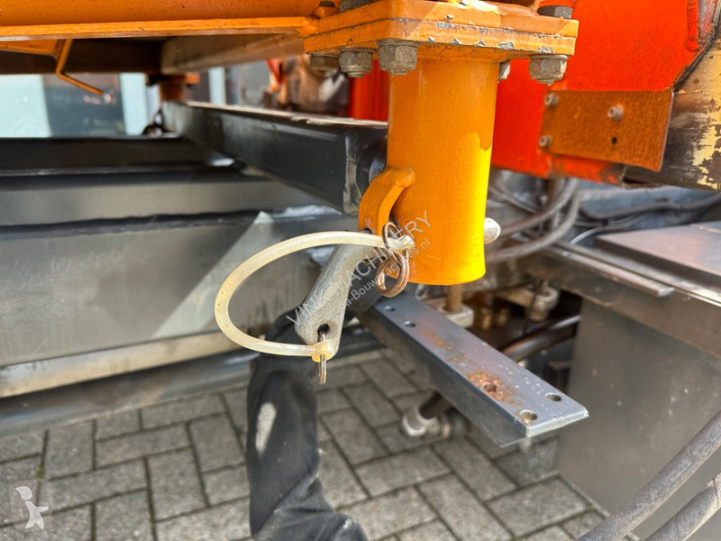 Kraan  Kiefer HY1251 with Palfinger PK-2700A