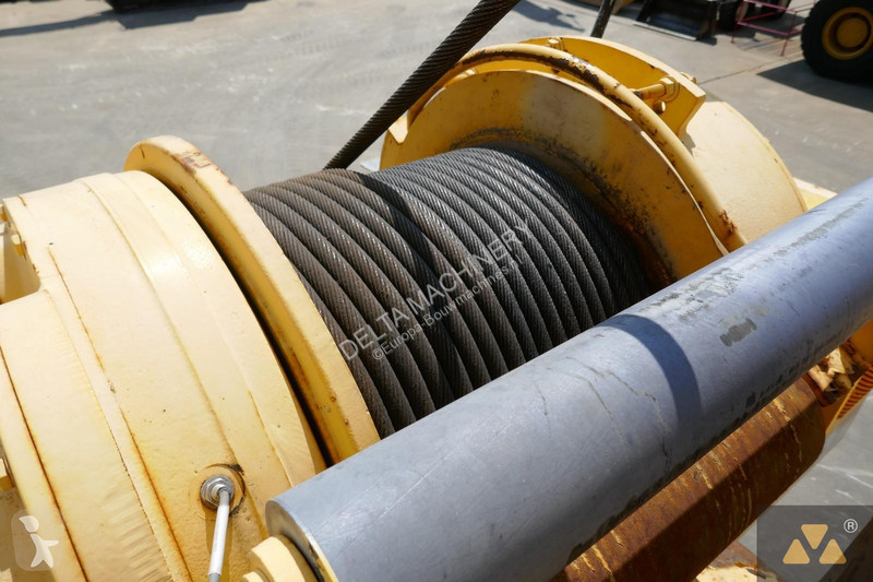 Grua Grove RT700E