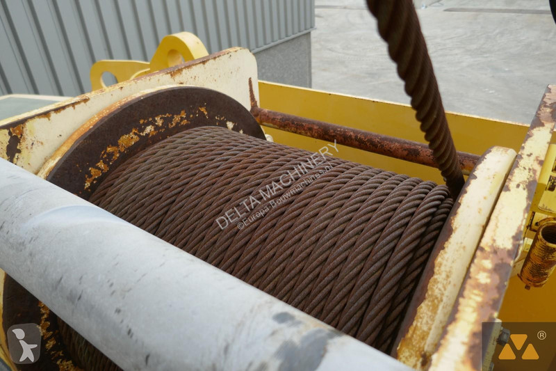 Kran Grove RT700E