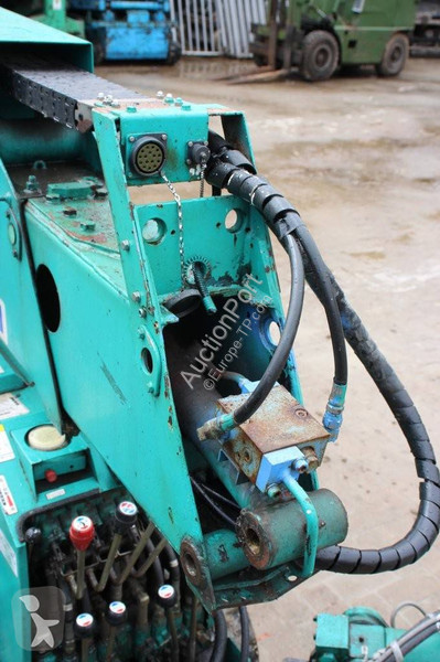 Grue Aichi UJ012