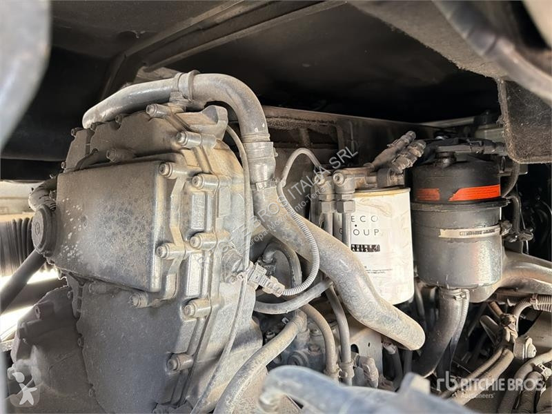 Кран Iveco Stralis 420