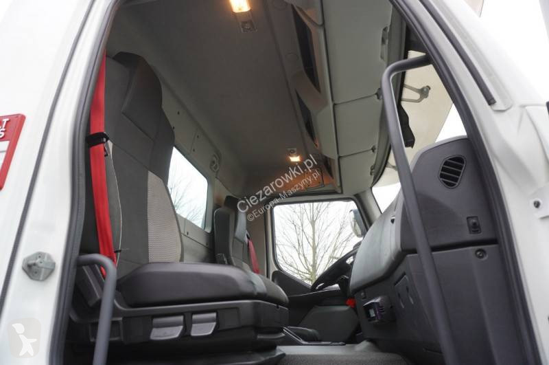 Jeřáb Renault C280 DTI 8 / FASSI crane 5.6 T /...