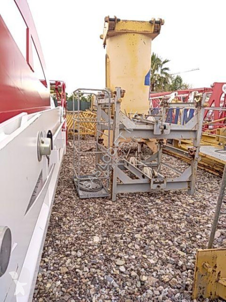 Grua Potain  MD 238 J10