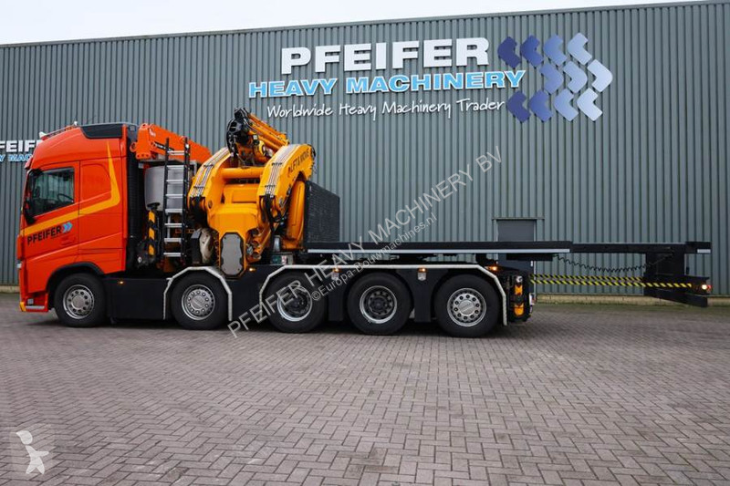 رافعة Volvo With Cormach 135t/m Crane Volvo...