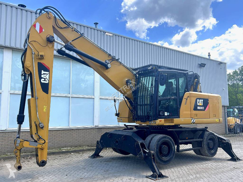 Gru Caterpillar MH 3022    2015    CE