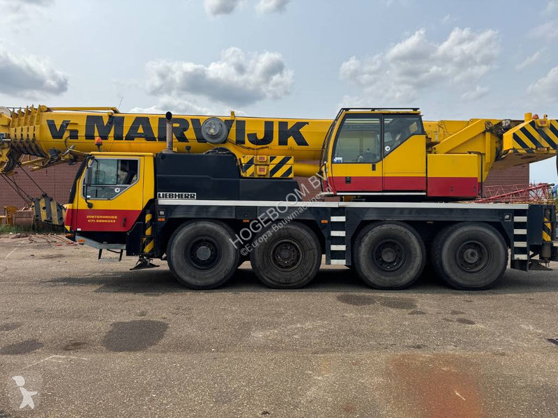 Grua Liebherr 1070-4.1 ( WHIT JIB )