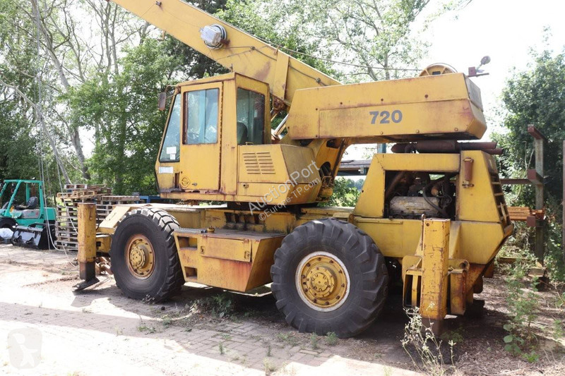 Macara  601 AFRW