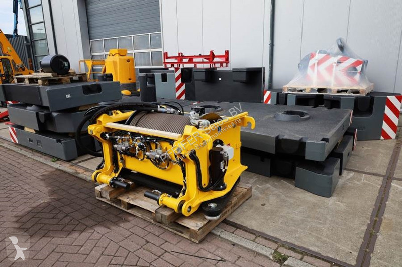 Žeriav Grove GMK5250XL-1 Available For Rent,...