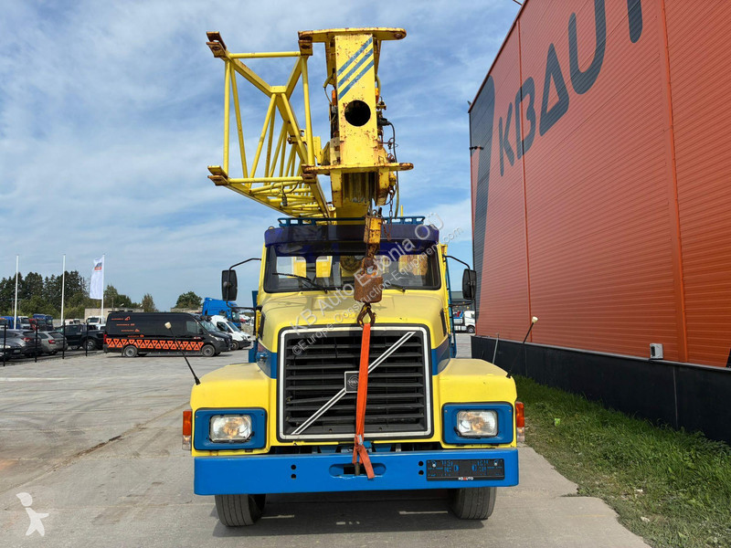 رافعة Volvo N 10 6x4 BJÖRNKRANAR C 1601 / 20...