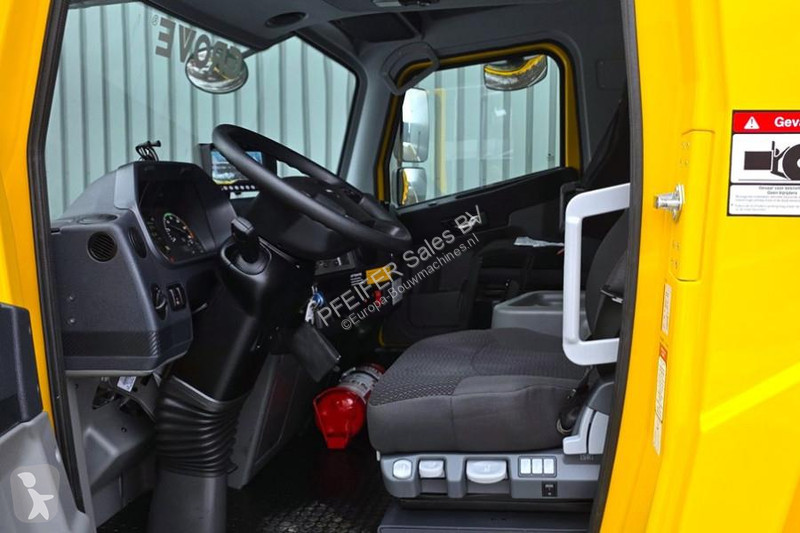 Žeriav Grove GMK5250XL-1 Available For Rent,...