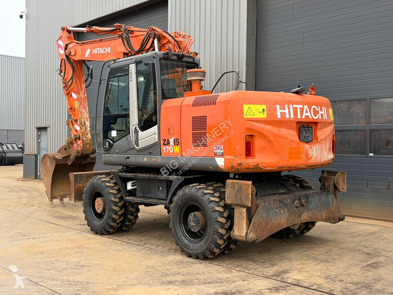 Rýpadlo Hitachi