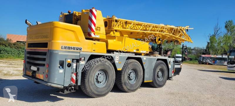 رافعة Liebherr 1050 3.1