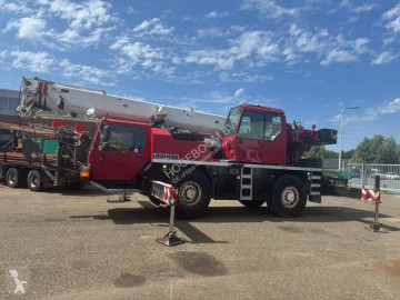 Grue Liebherr LTM 1030-2.1 ( WITH JIB )