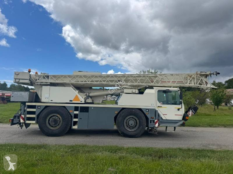 Žeriav Liebherr 1030-2