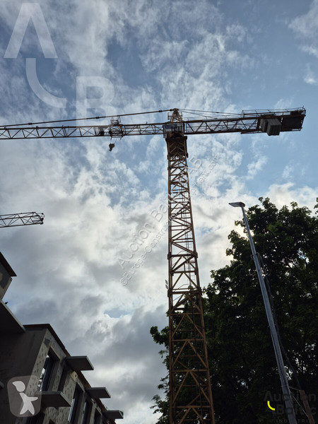 رافعة Liebherr 112 ECH